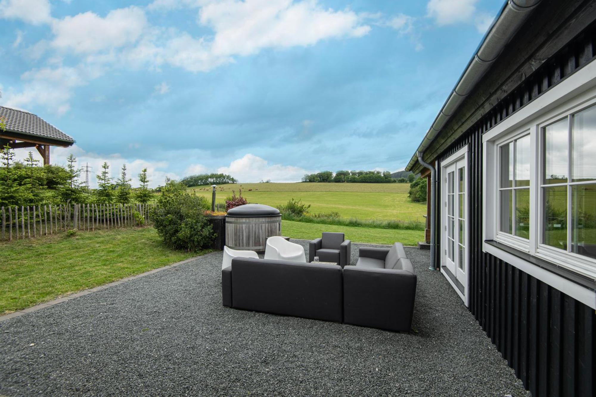 Kustelberg Lodges Medebach Exterior photo