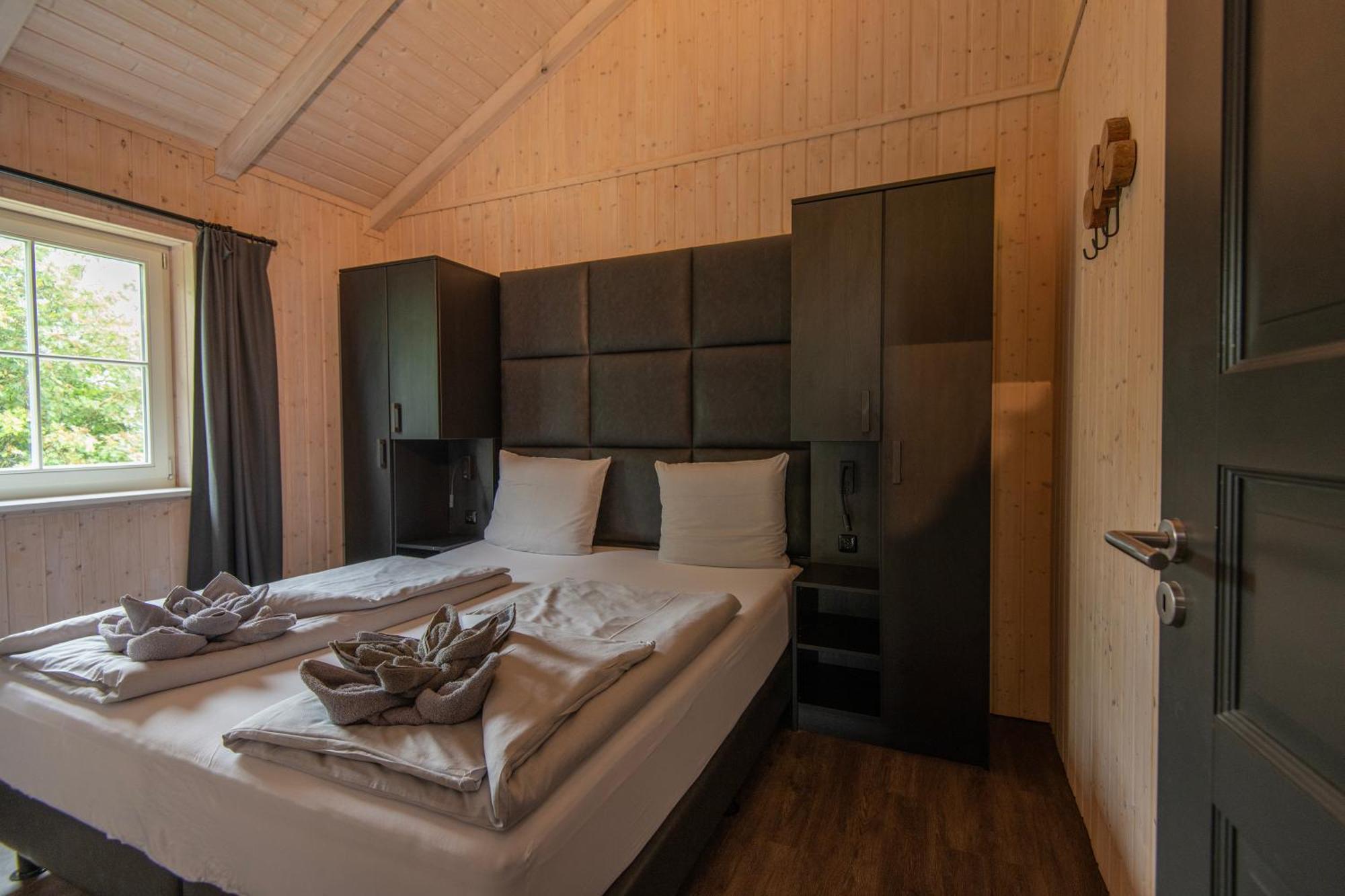 Kustelberg Lodges Medebach Exterior photo