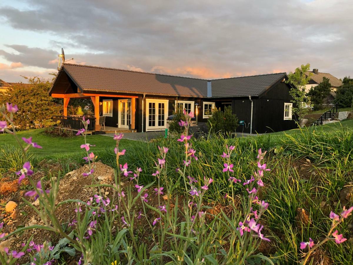 Kustelberg Lodges Medebach Exterior photo